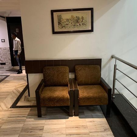 Hotel Raman'S Jagādhri 외부 사진