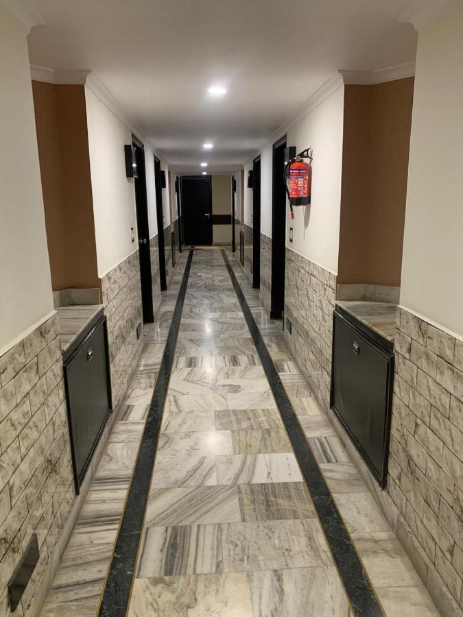 Hotel Raman'S Jagādhri 외부 사진
