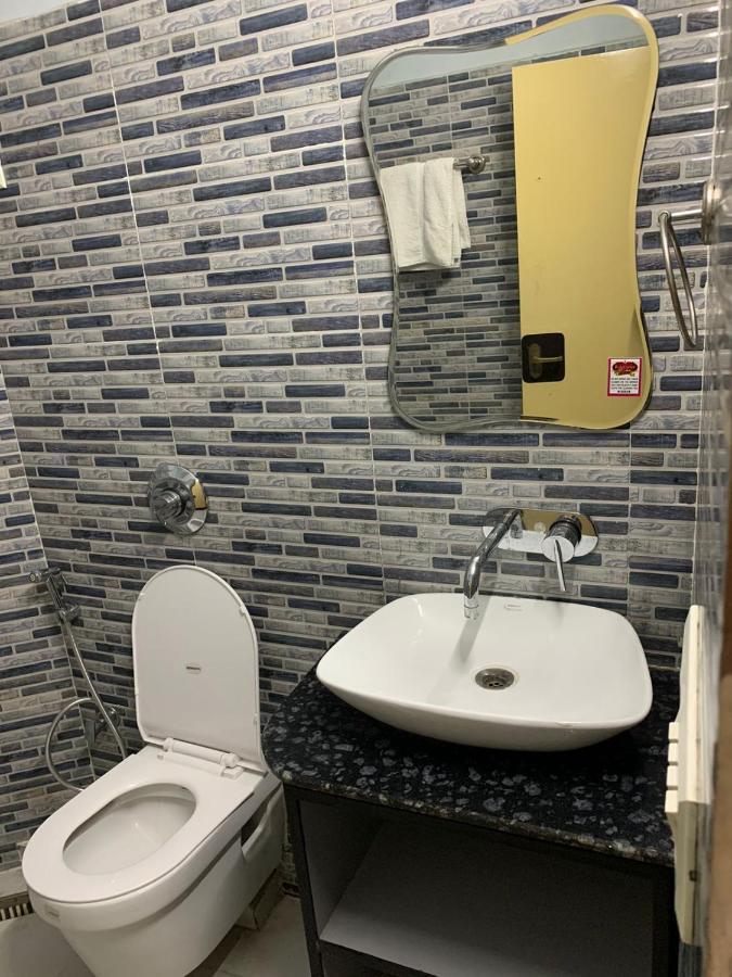 Hotel Raman'S Jagādhri 외부 사진